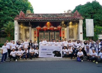 Telkom Gelar Aksi Jalan Santai Sambil Pilah Sampah Plastik dalam Rangkaian GoZero% Goes to Medan